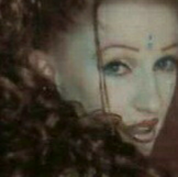 Meet your Posher, Jen(Scarlett) - Picture 1 of 11